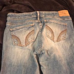 Hollister Jeans - Hollister Straight Leg Skinny Jeans Hollister Jeans - Hollister Straight Leg Skinny Jeans